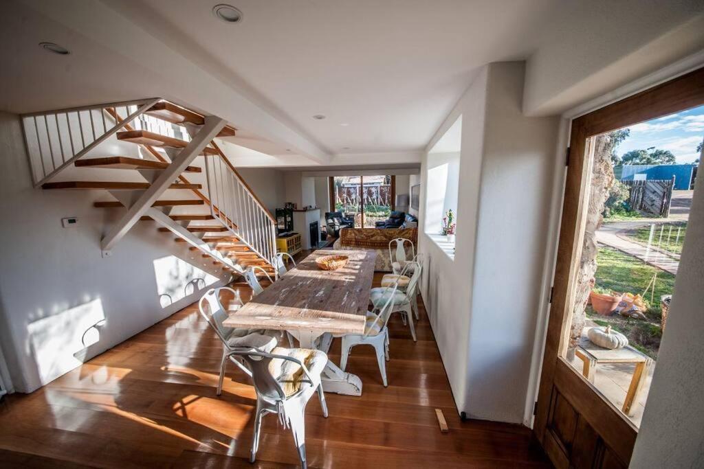 فيلا *Newly Relisted* Coach House At Lisdillon Vineyard Little Swanport المظهر الخارجي الصورة
