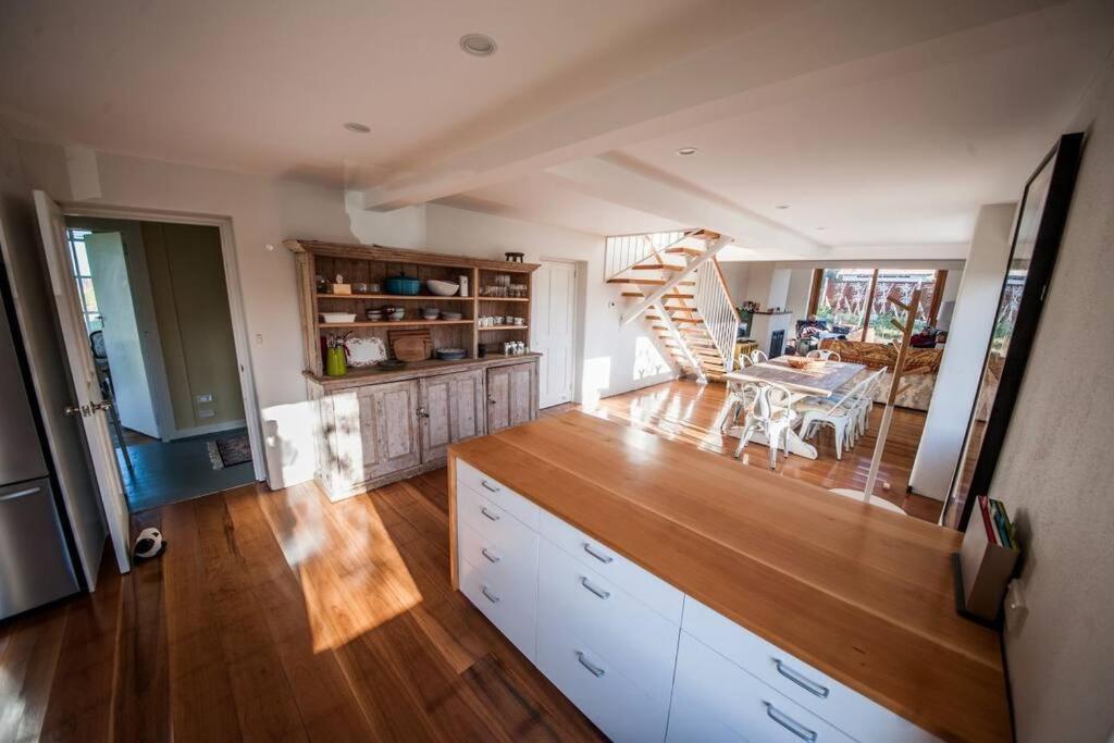 فيلا *Newly Relisted* Coach House At Lisdillon Vineyard Little Swanport المظهر الخارجي الصورة