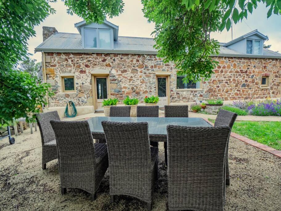 فيلا *Newly Relisted* Coach House At Lisdillon Vineyard Little Swanport المظهر الخارجي الصورة