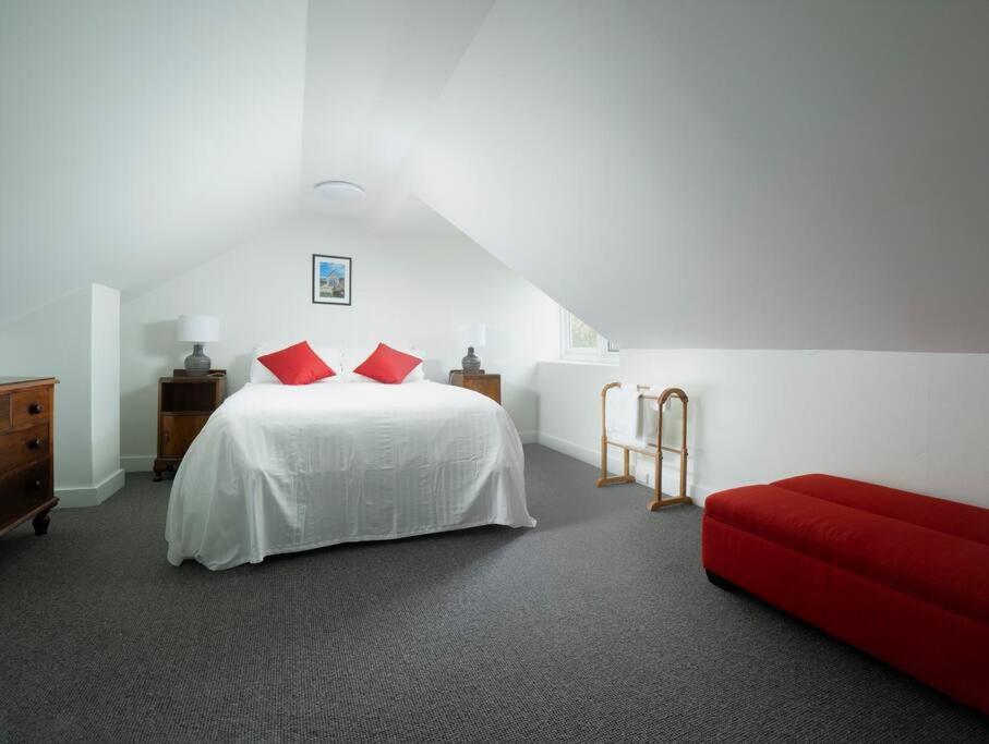 فيلا *Newly Relisted* Coach House At Lisdillon Vineyard Little Swanport المظهر الخارجي الصورة